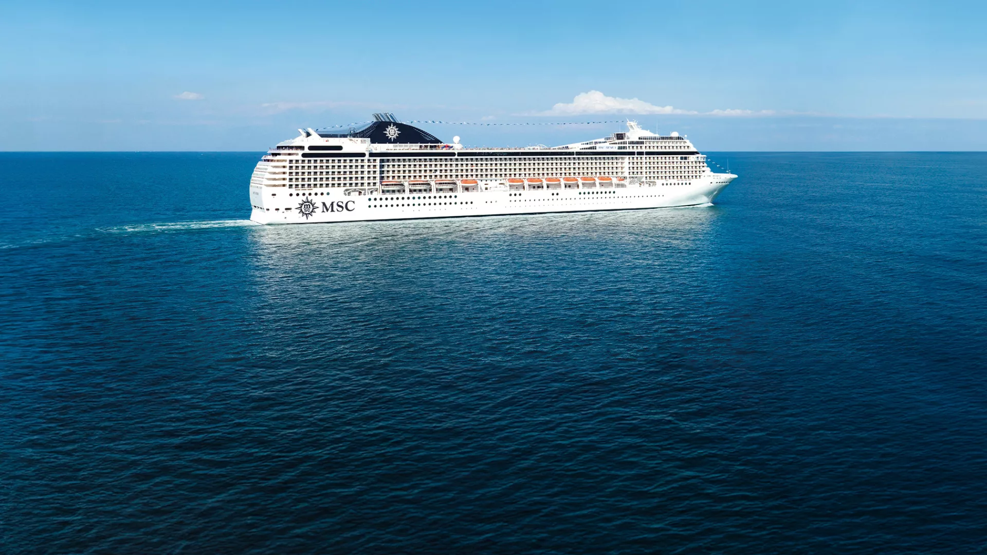 MSC Musica durante la navegación